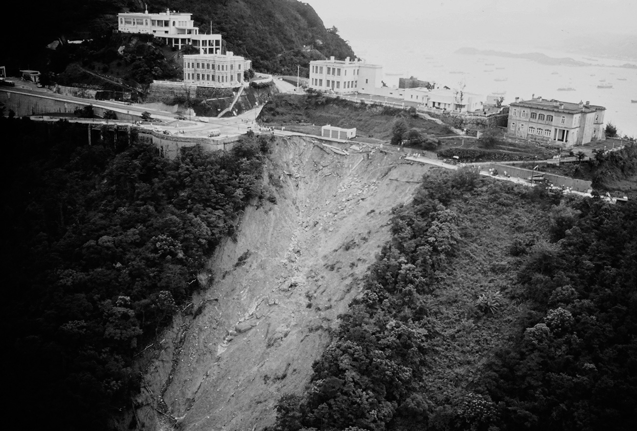 Peak Road Landslide in 1966 – Major road damaged